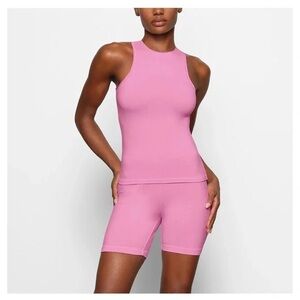 SKIMS OUTDOOR MOCK TANK BUBBLEGUM